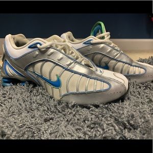 Nike Shox NV